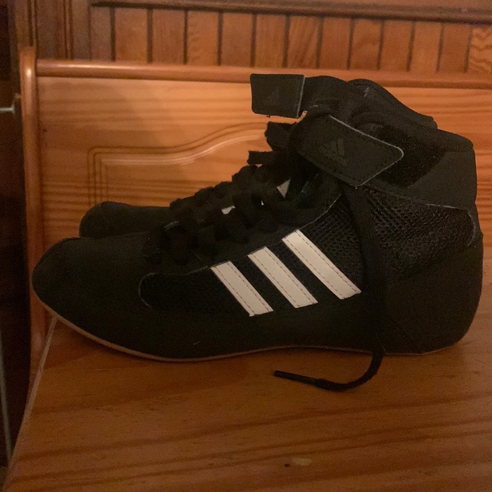 Wrestling shoes size 2